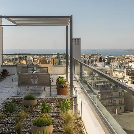 Skyline Luxury With Stunning Terrace By Binobi!